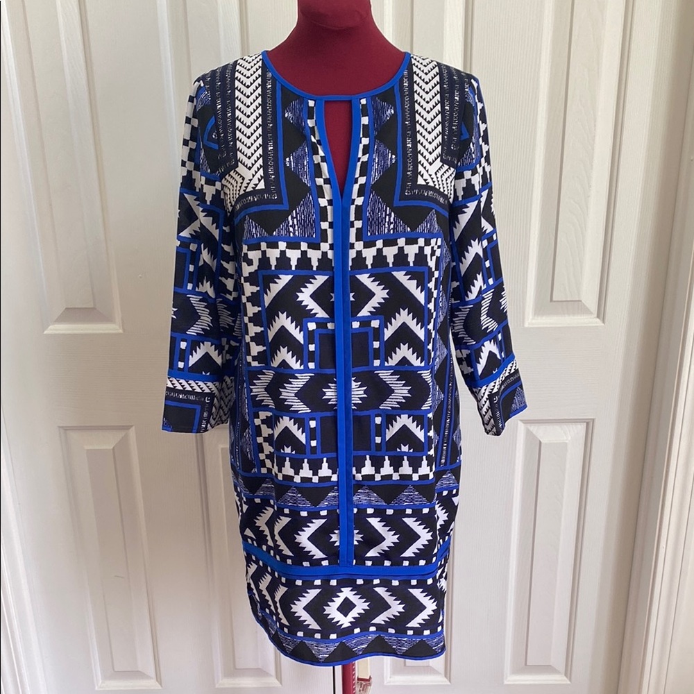 Vince Camuto Blue and Black Patterned 3/4 Sleeve Dress